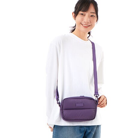 [^:UBX5514KBM5A]{[̂pt@[ڂANX{fBobOB25H~̃V[YJ[ϐTCNiCgpĂAXm[u[cƍ킹X^COy݂܂BCRp[gg̓X}[gtH₨z\Ɏ[łTCYŁA[ɕ֗ȃ~j|PbgĂ܂B