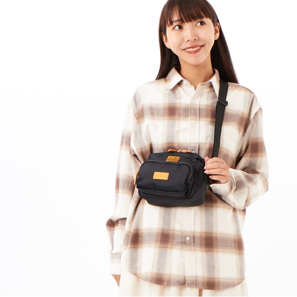 ナイロン クロスボディ ボーン イン スコットランド | ハンター(HUNTER