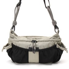 トラベル クロスボディ