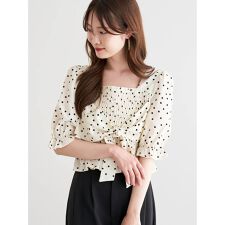 ドット柄シャーリングリボンブラウス