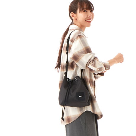 [^:RBG251316]Jh[R[hōi邱ƂłAВ^CṽV_[obOłBV_[xg̈ꕔɂ̓fCW[`F[tăANZgɂ܂BfCW[`F[ɂ̓~j|[`L[z_[ȂǂtăJX^}CYy߂܂BA|Pbg𓋍ځB