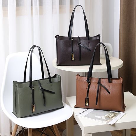 ライトグレイン ミディアムアオリトート アングリット Ungrid Ung ファッション通販 マルイウェブチャネル