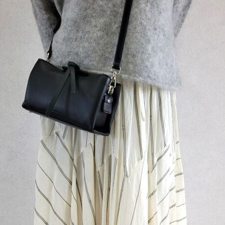 [^:UNG-52820B]yĂeʁAd؂|Pbg̗D̃obOzZWJ[̃AeB[NPUU[ Ungrid 炵@i`eCXg̃~j|VFbgBJ₷}OlbgJƃKoƊJAI|PbgdlɂȂĂăX}[gtH₨z̏oꂪϕ֗I^񒆂͈S̃t@Xi[dlɂȂĂĎ[|Pbgg蔲QBlJ[WJƁAVvfUCiōRpNgȂ݊AlXȃX^CɍobOłBUngridBRAND CONCEPT Live gun gridhugɎꂸ悤BvSn̂悢͐SLɁAfUC͓ɎhB͂Ȃ̖ɍKƎM炷ł傤B炵@Ɓ@z̎BUngrid͂̏BuȂ肽ւȂv`ł΂ƊĂ܂BȂz`Sy߂܂悤ɁB