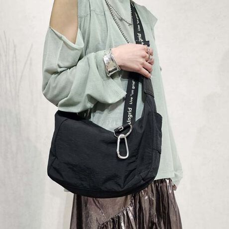 [^:UNG-53240B][͔Q̑eʃV_[obO߉\ȃV_[xgŁA|E΂߂\fC[g͂AstFXȂǂɂ҂̃ACeɍ킹₷ʂȃi`A[XJ[JriƃL[[|PbgteʂȂ̂ɒy It@Xi[JňSoSQȃt@Xi[t̃obOgȂłȂƂ邱ƂȂ̂ŁA菗qɂ߂ł!肪󂢂đϕ֗V_[obÓA肪󂢂Ăoy₩ɁBԂ̏~̍ۂ⎩]Ԃɏ鎞ȂǁA߂sȎpɂȂ肷鎞AWbp[߂Ă΂z⌮Ȃǂ̋Mdiƃz[hĂ܂V_[F130-108UngridBRAND CONCEPT Live gun gridhugɎꂸ悤BvSn̂悢͐SLɁAfUC͓ɎhB͂Ȃ̖ɍKƎM炷ł傤B炵@Ɓ@z̎BUngrid͂̏BuȂ肽ւȂv`ł΂ƊĂ܂BȂz`Sy߂܂悤ɁB