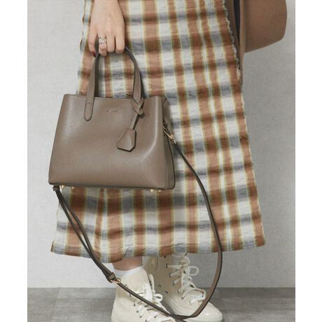 [^:UNG-51170D]lCfA{@\{ϋvAj[AēoIIuĝ悳Ɛ炪͂ȕՓIfUCvƂd߂̐nPOINTI1dĂ̑fނ́AJ`bƂڂɔČyʁI3Ɏd؂ĂAñ|PbgĂ̂Ŏ[͂\ȂBzۂ܂BfC[ɂAƂV[ɂgDGobOłBɕGɎ܂钚xǂTCXA傫Ȃ~j}BobOƓF̃VvSiŐꂽZX\AǂȃR[fBl[gɂ}b`܂BOłV_[XgbvĂ̂ŁAV[ɍ킹Ďgł̂|CgBIP[Wɂ͂AfC[̃NXAbvACeƂĂ߁IVvȃfUCŃIItg₷AǂȃR[fɂn}̂ŃJWAɂLC߂ɂGOODC`TCYႢōwACełIϋvPnh̋x𑝂AϋvサAʏ̎gpו̏dɂΉł܂B܂A͎ɂtBbgA₷񋟂܂BɂA΂Ƃ̈芴サAg₷サ܂BPOINTELYɂOCPUU[dlEVvSyʑfށ̂ގEV_[xgtΗ󂭁EAI|PbgŊJߊyXEĂ̂ŃVGbgȂvłE500mlybg{ge(jEÔłt̃Xgbvɂ̓L[OtĂ̂Ōt܂`Ungrid`Cɓo^EiCɓo^iCɓo^ĂƂōēגʒmAXg1_̒ʒmAZ[ʒm󂯎肢܂BCɓo^邾Ȃ̂ŁACɂȂi͐񂨋Cɓo^肢܂ EVbvCɓo^ĂƂŐViēׂȂǁAȏ󂯎肢܂BUngridBRAND CONCEPT Live gun gridhugɎꂸ悤BvSn̂悢͐SLɁAfUC͓ɎhB͂Ȃ̖ɍKƎM炷ł傤B炵@Ɓ@z̎BUngrid͂̏BuȂ肽ւȂv`ł΂ƊĂ܂BȂz`Sy߂܂悤ɁB