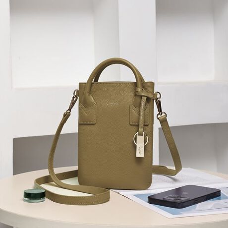 [^:UNG-54300B]ЂƂło\{vŒpłyʑ@\ȃ~jV_[̓oꔧgIl̃V_[|[`ig痷s܂ŗ肪󂭂ƂĂ֗AgтpX|[gTCYłBlJ[Ă̂Ŏ̃X^Cɂ킹āL[z_[⌮t郊ÔUngrid̃`[|CggyłoA̃R[fBl[gɃANZT[oŎ邱ƂłAX}zJ[hP[XAbvȂǁAKvŒ̉וX}[gɊyX[łASĉו܂BƂoɂƎďd󂵂ǂȃX^CɂA̋󂭃ANeBuȃV[ʂ܂Byގz㎿ŏ_炩ȋvgobO̓V{̎Ȃ݂悭A܂B_炩fނȂ^ꂵɂAlȏɂ҂ȃobOłBʂ̂ȂVvȃfUCǂȃX^CɂAd󂵂BpłpAϋvɗDꂽ{vobO͖̒ȂɌȂȂ܂V[Y֌WȂgԃfUC͗sɗꂸɎ炵X^Cy߂邱ƊԈႢȂB̋v͒gĂw^邱ƂȂAgނقǂɖ킢[ȂAɓł܂BI[U[̈ꐶ̂̃obOA荠iōwł邱̋@ЍłȂB_炩i`ȃV{̂iȕ͋C̊v̕\oy݉B`Ungrid`Cɓo^EiCɓo^iCɓo^ĂƂōēגʒmAXg1_̒ʒmAZ[ʒm󂯎肢܂BCɓo^邾Ȃ̂ŁACɂȂi͐񂨋Cɓo^肢܂UngridBRAND CONCEPT Live gun gridhugɎꂸ悤BvSn̂悢͐SLɁAfUC͓ɎhB͂Ȃ̖ɍKƎM炷ł傤B炵@Ɓ@z̎BUngrid͂̏BuȂ肽ւȂv`ł΂ƊĂ܂B