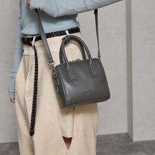 アングリッド(Ungrid)の【Ungrid/アングリッド】　シンプルスムース　ミニボストンバッグ