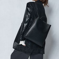 Ungrid/アングリッド】 ケースチャーム付 2WAY 軽量トートリュック 