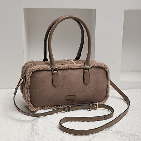 [^:UNG-54570B][gfނ̃{fBƃRR̉肪Is̉XNGA{XgɋGߊ̂fނŁAꂩ̋G߂̃R[fBl[g̎ɂȂ邱ƊԈႢȂV_[Rt2WAY^CvŗRɂł̂|CgIG肽Ȃ郀[gfނ̓JWACNȃX^C̃ANZgɁUngridBRAND CONCEPT Live gun gridhugɎꂸ悤BvSn̂悢͐SLɁAfUC͓ɎhB͂Ȃ̖ɍKƎM炷ł傤B炵@Ɓ@z̎BUngrid͂̏BuȂ肽ւȂv`ł΂ƊĂ܂BȂz`Sy߂܂悤ɁB