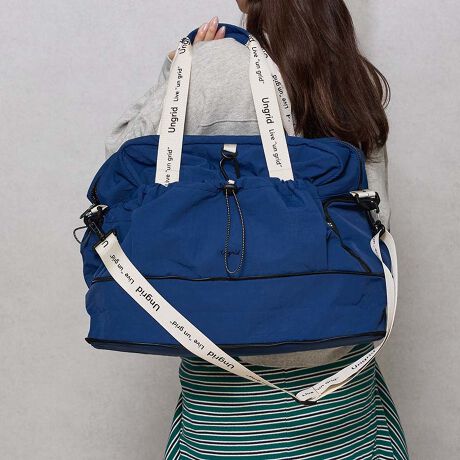 [^:UNG-54700B]lC̃gx{XgV[Y@\{ꂽV삪̔JnIsg܂ŐFXȃV[ɕ֗J^`MU[̃hXgSiăMU[񂹂|Pbǧ`QɃIVJrităgh̃X|[cMIXR[fɂ}b`܂IEʂɂt@Xi[JƓiɍgTCYɕωEV[Y|Pbg̐V@\ǉEϐAȂǂ̔Gꃂm[rj[|PbgLEX[cP[X̃nhɒʂxgtL[IobOdlEO\ȃV_[xgtĂ̂ŁAוɍ킹Č|΂ߊ|ƂĂĂ܂B}U[YobOAX|[cWAtFXALvAoȂǗlXȏʂŊ􂷂邱ƊԈႢiVIIiC100̑fނœˑR̉JłSȝHIiShł͂܂jVvJWAȃfUCȂ̂ŃjZbNXACeƂĒj킸ALg܂BUngridBRAND CONCEPT Live gun gridhugɎꂸ悤BvSn̂悢͐SLɁAfUC͓ɎhB͂Ȃ̖ɍKƎM炷ł傤B炵@Ɓ@z̎BUngrid͂̏BuȂ肽ւȂv`ł΂ƊĂ܂BȂz`Sy߂܂悤ɁB