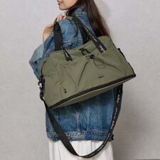 アングリッド(Ungrid)の【Ungrid/アングリッド】　ソフトナイロン　トラベル　多機能マルチ　ビッグボストンバッグ