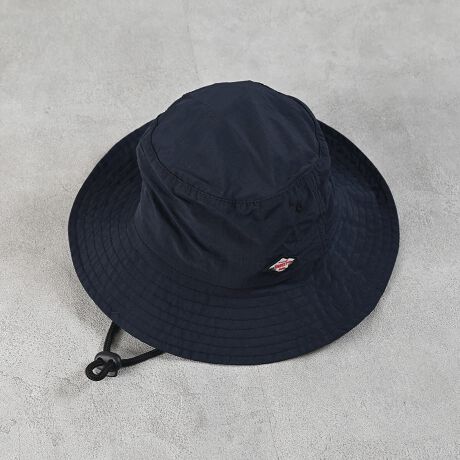 Ă̒ԁiCTt@nbgIǂłg閜\nbgłĂɑ劈􂷂x[VbNȌ`̃nbgłBOՕ95ȏUV CAREACeŁA^Ă̋SłB܂AωfH{Ă܂Bv[ŔĒĂJ[򂹂肷Sz܂!yĎ^т֗IS̒@\Ă̂ŁA͂ɍ킹Ē\łB܂AqAWX^[tIl[^OtQlTCYS:47`49cmM:50`53cmL:54`56cmfpĂ摜́AƖȂǂ̎Be̊ɂƈقȂFɂȂꍇ܂BiP̂̕u摜ɋ߂FɂȂ悤w߂Ă܂̂ŁAF̂mF͕u摜QƂ܂Bg̃j^[ɂĂ̂FƈقȂČꍇ܂B\߂̒낵肢܂Bn[g}[N|`bICɂȂ鏤i͂Cɓo^YȂIîCɓo^...[ē][c1_][Z[]󂯎܂BMARKEY'SCɓo^...[Vi][ē]̏󂯎܂B[^:0001651005]