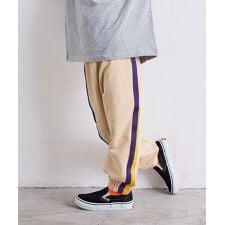 マーキーズ(MARKEY'S)のカラーテープスウェットパンツ