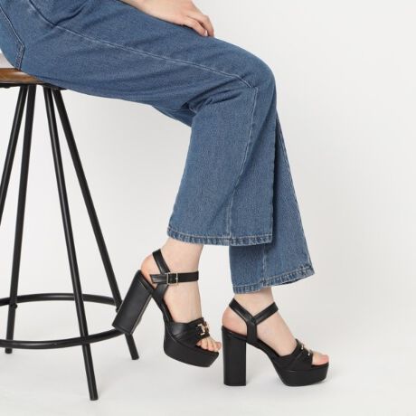 [^ԁFP0631037]NĂ̏IɓoꂵđlCT_v]ɂčNoI[t@[̌`fUC̃ghɂ}b`Iq[͖12ł芴̂鑾q[œXłꂽqlCɓĂグĂ܂܂Xg[4邱ƂɂX΂ɂ₩ɂȂ藚₷ȂĂ܂Ix[VbNȃJ[͂m킸Ē̂ł߂łAfjfނĂ炵̂ł߂łIylzfނ̓Aq[EAbp[ɑVĂꍇ܂Bn̓܂̂ŗ\߂Bߒɂ܂ĐڒނgpĂ܂Bׁ̈Aڒ܂tĂꍇ܂BAn̏ꍇ݂͐Ăꍇ܂Bi摜̓TvïׁAdlJ[ɕύXꍇ܂B\߂B̓ŐFČꍇ܂B̏íwNO BOXdlxiłBƖ̊֌WɂAۂFČꍇ܂B܂Ap\REX}[gtHȂǂ̊ɂA኱iƉ摜̃J[قȂꍇ܂ByTCYIт̖ڈz{Iɒʏ킨Iт̃TCYŗǂłBڈSF22D0`22D5cm^MF23D0`23D5cm^LF24D0`24D5cm^LLF24D5cm`25D0cm̌`ɂČl܂B܂łڈł̂łC܂BstFLstFZsfށtFd_炩?X^btAFĩTCY23D5cm@SEMEL̎͊{MTCYy^R̃pvX24D0cmɂ邱Ƃ܂BCYD`Est͕ʂōbႭ݂͂ȂłB|||||||||||||||||||||||TCYFMi23D0`23D5cmjiMŗǂłBrI悭Az[hāA