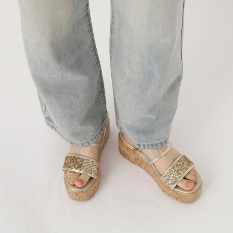 [^ԁFP0632133]7̃{[~[Ȍ̃RN\[ۓIȃT_BNÃxgCȈۂ^ĂAOb^[̃xgƑǂfUCłBNA~RN\[̑gݍ킹͉ĂĂATbƒEoy肪1ỈĂɂЗĂ炢T_łyuhXg[[zESPERANZA(GXyT) ͔`_˂50NÅ؂ɖaȂAJȌC̓`葱Ă܂BsIȃZXƏnElɂ@ׂȋZaꑫꑫɂ́AXLbvȂ悤Ȍy₩h܂B݂𐶂鏗̑ɉ₩ȌfoA𒣂ĕ݂i߂閈ɁBIꂽfނƗSnւ̂́uƈ邠Ȃvւ̈㉟܂Bylzi摜̓TvïׁAdlJ[ɕύXꍇ܂B\߂B̓ŐFČꍇ܂BƖ̊֌WɂAۂFČꍇ܂B܂Ap\REX}[gtHȂǂ̊ɂA኱iƉ摜̃J[قȂꍇ܂B?X^btDFĩTCY23.5cm@SEMEL̎͊{LTCYCY2E`3Est͍L߂łB|||||||||||||||||||||||TCYFL(24.0`24.5cm)͑Lb߂Ȃ̂łLTCYŒx悩łBAbp[Ob^[ƃNAɂȂĂA\[RNɂȂĂĉĂ炵fUCACeIƗ̂ɉ̂ł̉đRĂقC`IVACełd:L(24.0cm-24.5cm)Б390g