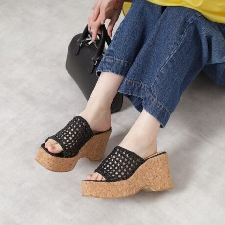 [^ԁFP0632200]i`ȃ}N҂݃fUCAlEFbWT_łBE₷̂ŁAig₷fUCRNq[~}N҂݂ĊObƈĂĂ܂BEǂȃR[fɂ\ȃubNE邭_炩ۂ̃zCgEiȈۂɂtF~jȈۂɂȂx[WE|WeBuȃGlM[錳CJ[̃IW4FWJłByuhXg[[zESPERANZA(GXyT) ͔`_˂50NÅ؂ɖaȂAJȌC̓`葱Ă܂BsIȃZXƏnElɂ@ׂȋZaꑫꑫɂ́AXLbvȂ悤Ȍy₩h܂B݂𐶂鏗̑ɉ₩ȌfoA𒣂ĕ݂i߂閈ɁBIꂽfނƗSnւ̂́uƈ邠Ȃvւ̈㉟܂Bylzi摜̓TvïׁAdlJ[ɕύXꍇ܂B\߂B̓ŐFČꍇ܂BƖ̊֌WɂAۂFČꍇ܂B܂Ap\REX}[gtHȂǂ̊ɂA኱iƉ摜̃J[قȂꍇ܂B?X^btDFĩTCY23.5cm@SEMEL̎͊{LTCYCY2E`3Est͍L߂łB|||||||||||||||||||||||TCYFL(24.0`24.5cm)͑LAb߂Ȃ̂LTCYI񂾂̂łsb^łB~̃NbVӂӂȂ̂Ńq[͍łԗĂɂƎv܂BRNq[ĂۂłI?X^btMFĩTCY24.5cm@SEMEL̎͊{LTCYCY2E`3Est͍L߂łBb߁|||||||||||||||||||||||TCYFL(24.0`24.5cm)<d:L(24.0cm-24.5cm)Б370g