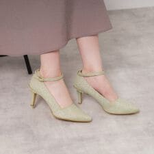 ヒールキャップパンプス