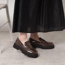 厚底コインローファー