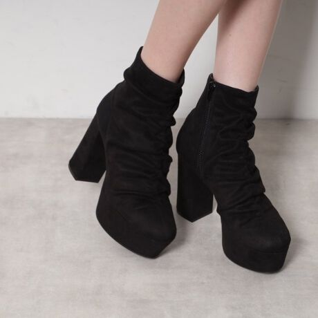 [^ԁFP0664104]GX؃T̑lCyNu[czɂ̏HAҖ]NEWfUCoIɂƎW߂邭キfUCŁAłȂꊴՂI{VGbg̓Nu[ĉ܂܂ɂAVvȃXG[h^CvƔVA[^Cv̑SقȂ鎿2ޓWJBJWAɂtF~jɂ}b`fUCŁAH~̃X^CObƃAbvf[gBN胆[U[͌n}肷邱ƊԈႢȂIIyuhXg[[zESPERANZAiGXyTj͔`_˂50NÅ؂ɖaȂAJȌC̓`葱Ă܂BsIȃZXƏnElɂ@ׂȋZaꑫꑫɂ́AXLbvȂ悤Ȍy₩h܂B݂𐶂鏗̑ɉ₩ȌfoA𒣂ĕ݂i߂閈ɁBIꂽfނƗSnւ̂́uƈ邠Ȃvւ̈㉟܂Bylzi摜̓TvïׁAdlJ[ɕύXꍇ܂B\߂B̓ŐFČꍇ܂BƖ̊֌WɂAۂFČꍇ܂B܂Ap\REX}[gtHȂǂ̊ɂA኱iƉ摜̃J[قȂꍇ܂BX^btMFĩTCY24.5cm@SEMEL̎͊{LTCYCY2E`3Est͍L߂łBb߁|||||||||||||||||||||||TCYFL(24.0`24.5cm)ςuNvV[Y͗₷łII̃TCYł҂肾Ǝv܂BV[OBꖳő̂ɌʓIłBd:Б400g(TvTCY)