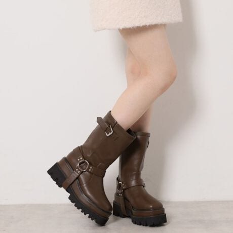 [^ԁFP0664200]8cm̃q[ŁArʁIgh̃GWjAu[ćAV[YL}XgACeɁJWAD̓ubNAtF~JWD͊Â߃R[fɃuEIV[YXŃI[V[YXj[J[u[cIyuhXg[[zESPERANZAiGXyTj͔`_˂50NÅ؂ɖaȂAJȌC̓`葱Ă܂BsIȃZXƏnElɂ@ׂȋZaꑫꑫɂ́AXLbvȂ悤Ȍy₩h܂B݂𐶂鏗̑ɉ₩ȌfoA𒣂ĕ݂i߂閈ɁBIꂽfނƗSnւ̂́uƈ邠Ȃvւ̈㉟܂Bylzi摜̓TvïׁAdlJ[ɕύXꍇ܂B\߂B̓ŐFČꍇ܂BƖ̊֌WɂAۂFČꍇ܂B܂Ap\REX}[gtHȂǂ̊ɂA኱iƉ摜̃J[قȂꍇ܂B?X^btDFĩTCY23.5cm@SEMEL̎͊{LTCYCY2E`3Est͍L߂łB|||||||||||||||||||||||TCYFL(24.0`24.5cm)Eǂx悭₷łB͂ƂĂL̂łƂ肪ăNɗ܂B2i\[ɂȂĂ̂ŌŃX^CAbv҂ł܂Bd:Б560g(TvTCY)