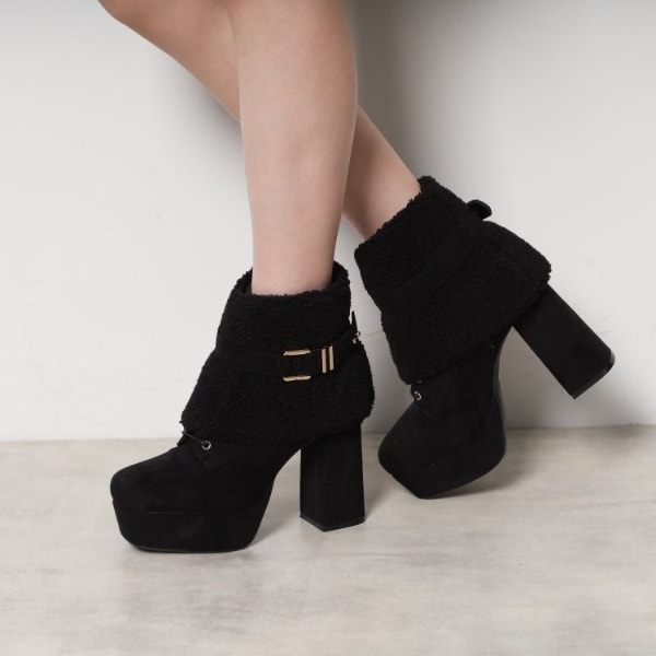 ラク盛り／ブーサン】リピーター続出／脚長美脚 厚底ブーツサンダル