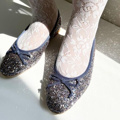 [^ԁFP0614500]肻łȂԂ̃oGV[YoIEhgD̂悤ȃXNGAgD̂悤ȁA▭Ȃܐ悪Ob^[oGV[YłBSnɂAJWADɂtF~jqɂn}1Ɏdグ܂BI[V[YʂĎg}XgȃACeIS̏ɂ߂iłB(712)J[͂łȂECJ[łyuhXg[[zESPERANZAiGXyTj͔`_˂50NÅ؂ɖaȂAJȌC̓`葱Ă܂BsIȃZXƏnElɂ@ׂȋZaꑫꑫɂ́AXLbvȂ悤Ȍy₩h܂B݂𐶂鏗̑ɉ₩ȌfoA𒣂ĕ݂i߂閈ɁBIꂽfނƗSnւ̂́uƈ邠Ȃvւ̈㉟܂Bylzi摜̓TvïׁAdlJ[ɕύXꍇ܂B\߂B̓ŐFČꍇ܂BƖ̊֌WɂAۂFČꍇ܂B܂Ap\REX}[gtHȂǂ̊ɂA኱iƉ摜̃J[قȂꍇ܂B?X^btMFĩTCY24.5cm@SEMEL̎͊{LTCYCY2E`3Est͍L߂łBb߁|||||||||||||||||||||||TCYFL(24.0`24.5cm)nht[ꂵoGV[YBA߂Ȃ̂Ńn[tTCYĂ܂B̃\bNX킹Ȃ炢̃TCYłƂ܂Bd:Б140g(TvTCY)