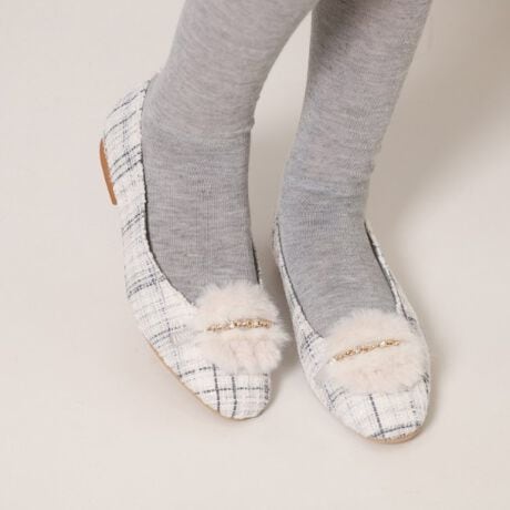 [^ԁFP0614650]GKgŉKȃtbgpvXłBӂƂtFCNt@[ɂт₩ȃrW[̏肪Aɉ؂₩oĂăX^CiグĂ܂BƂp[eB[ʂȓɂ҂1I1D5cm̃tbgŗ₷̂ŁAigƂĂg܂ByuhXg[[zESPERANZAiGXyTj͔`_˂50NÅ؂ɖaȂAJȌC̓`葱Ă܂BsIȃZXƏnElɂ@ׂȋZaꑫꑫɂ́AXLbvȂ悤Ȍy₩h܂B݂𐶂鏗̑ɉ₩ȌfoA𒣂ĕ݂i߂閈ɁBIꂽfނƗSnւ̂́uƈ邠Ȃvւ̈㉟܂Bylzi摜̓TvïׁAdlJ[ɕύXꍇ܂B\߂B̓ŐFČꍇ܂BƖ̊֌WɂAۂFČꍇ܂B܂Ap\REX}[gtHȂǂ̊ɂA኱iƉ摜̃J[قȂꍇ܂B?X^btMFĩTCY24.5cm@SEMEL̎͊{LTCYCY2E`3Est͍L߂łBb߁|||||||||||||||||||||||TCYF45(24.0`24.5cm)߂ł肵Ă܂B傫łۂ藚܂Bӂӂ킪킢Ñgh1łB^Cc\bNX킹ŃAWy߂łBd:Б170g(TvTCY)