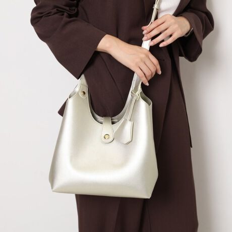 [^ԁFP0604050]莝X^CXgbvtV_[ɂȂ̂ŁAR[fɍ킹ĎRȃX^Cy߂܂BVvȂ݊̂fUĆAʋ΁AʊwAoȂǗlXȃV[Ŋ􂵂Ă܂BJ̓}Olbg^CvłBydlzE|PbgȂy肨yׂ݂ Cɓo^IXX܂zCɓo^ƁAȏA݌ɏȂǂ󂯂鎖ł܂B킹ăuĥCɓo^ꏏɂ肢܂yuhXg[[zESPERANZAiGXyTj͔`_˂50NÅ؂ɖaȂAJȌC̓`葱Ă܂BsIȃZXƏnElɂ@ׂȋZaꑫꑫɂ́AXLbvȂ悤Ȍy₩h܂B݂𐶂鏗̑ɉ₩ȌfoA𒣂ĕ݂i߂閈ɁBIꂽfނƗSnւ̂́uƈ邠Ȃvւ̈㉟܂Bylzi摜̓TvïׁAdlJ[ɕύXꍇ܂B\߂B̓ŐFČꍇ܂BƖ̊֌WɂAۂFČꍇ܂B܂Ap\REX}[gtHȂǂ̊ɂA኱iƉ摜̃J[قȂꍇ܂Bd:550g(TvTCY)