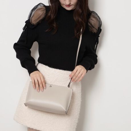 [^ԁFP0604780]~j}ȃfUC͂̑ldl̃V_[obOłB`̓XNGAtHŁAꂢ߃X^Cɂ}b`X}z~jzȂǁAKvȂ̂X}[gɎ[łTCYAg߂ȂoT|[g܂BXgbv͒߂\ŁA|E΂ߊ|̃nYt[ɁBʋΎ̃TuobO痷sAƂ܂ŕLV[Ŋ􂷂鑊_obOłBydlzE|PbgȂy肨yׂ݂ Cɓo^IXX܂zCɓo^ƁAȏA݌ɏȂǂ󂯂鎖ł܂B킹ăuĥCɓo^ꏏɂ肢܂yuhXg[[zESPERANZA(GXyT) ͔`_˂50NÅ؂ɖaȂAJȌC̓`葱Ă܂BsIȃZXƏnElɂ@ׂȋZaꑫꑫɂ́AXLbvȂ悤Ȍy₩h܂B݂𐶂鏗̑ɉ₩ȌfoA𒣂ĕ݂i߂閈ɁBIꂽfނƗSnւ̂́uƈ邠Ȃvւ̈㉟܂Bylzi摜̓TvïׁAdlJ[ɕύXꍇ܂B\߂B̓ŐFČꍇ܂BƖ̊֌WɂAۂFČꍇ܂B܂Ap\REX}[gtHȂǂ̊ɂA኱iƉ摜̃J[قȂꍇ܂Bd:225g