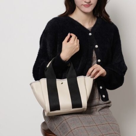 [^ԁFP0604710]^ꂵɂƂU[fނɁA߂̃LpXn̎킹邱ƂŁAlJWAȃ~jg[gobOɎdグ܂BȂ▭ȃTCYŁA`₿ƂoɍœKłBɂ̓Xibv{^tĂAו̔яoh~Iig₷AVvobOłBydlzE|PbgF~3y肨yׂ݂ Cɓo^IXX܂zCɓo^ƁAȏA݌ɏȂǂ󂯂鎖ł܂B킹ăuĥCɓo^ꏏɂ肢܂yuhXg[[zESPERANZA(GXyT) ͔`_˂50NÅ؂ɖaȂAJȌC̓`葱Ă܂BsIȃZXƏnElɂ@ׂȋZaꑫꑫɂ́AXLbvȂ悤Ȍy₩h܂B݂𐶂鏗̑ɉ₩ȌfoA𒣂ĕ݂i߂閈ɁBIꂽfނƗSnւ̂́uƈ邠Ȃvւ̈㉟܂Bylzi摜̓TvïׁAdlJ[ɕύXꍇ܂B\߂B̓ŐFČꍇ܂BƖ̊֌WɂAۂFČꍇ܂B܂Ap\REX}[gtHȂǂ̊ɂA኱iƉ摜̃J[قȂꍇ܂Bd:530g