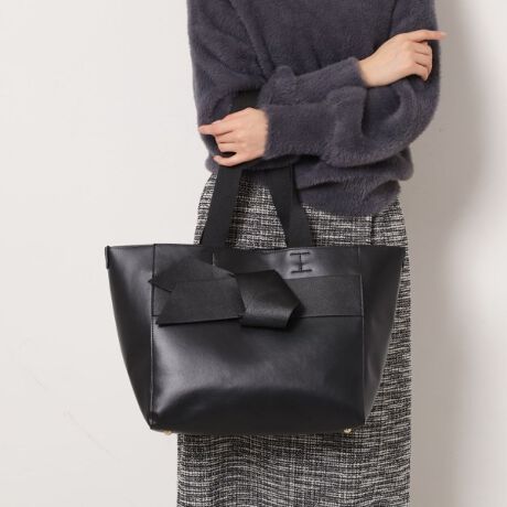 [^ԁFP0605100]ʋ΁EʊwAƂoɂg₷{g[gobOB̃|[`͎O\ŁAd؂ƂĂg֗ȎdlɂȂĂ܂BR[g_Ȅォł|₷A傤ǂ悢nhɎdグ܂BG߂킸gX[XfނŁAṼX^[gɂ҂ȃGXyT̃IWiobOłBydlzE|PbgF~6EA4TCY[y肨yׂ݂ Cɓo^IXX܂zCɓo^ƁAȏA݌ɏȂǂ󂯂鎖ł܂B킹ăuĥCɓo^ꏏɂ肢܂ylzi摜̓TvïׁAdlJ[ɕύXꍇ܂B\߂B̓ŐFČꍇ܂BƖ̊֌WɂAۂFČꍇ܂B܂Ap\REX}[gtHȂǂ̊ɂA኱iƉ摜̃J[قȂꍇ܂Bd:865g(TvTCY)