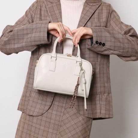 [^ԁFP1041061]`[|Cg2WAY~j{Xgɂ̓I[v|Pbgƃt@Xi[|Pbg1tĂ܂B500ml̃ybg{gɎ[\`[̓R[fBl[gɍ킹ĎOłdlBydlzE|PbgF~2y肨yׂ݂ Cɓo^IXX܂zCɓo^ƁAȏA݌ɏȂǂ󂯂鎖ł܂B킹ăuĥCɓo^ꏏɂ肢܂ylzi摜̓TvïׁAdlJ[ɕύXꍇ܂B\߂B̓ŐFČꍇ܂BƖ̊֌WɂAۂFČꍇ܂B܂Ap\REX}[gtHȂǂ̊ɂA኱iƉ摜̃J[قȂꍇ܂Bd:495g