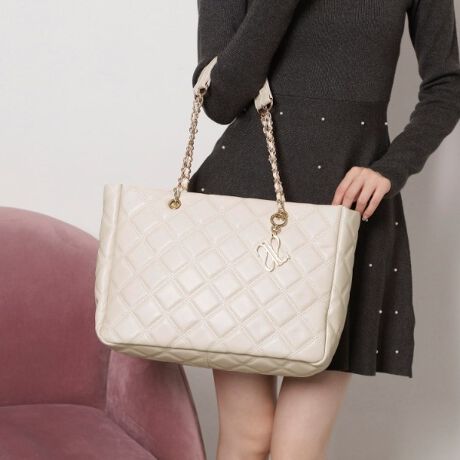 [^ԁFP1001686]`F[nh|Cg̃Lgg[gobO`F[nh؂₩vXĂāAJ̓t@Xi[ɂȂĂ蒆gSłO\ȃuhS`[tIydlzE|PbgF~3EA4t@C[y肨yׂ݂ Cɓo^IXX܂zCɓo^ƁAȏA݌ɏȂǂ󂯂鎖ł܂B킹ăuĥCɓo^ꏏɂ肢܂ylzi摜̓TvïׁAdlJ[ɕύXꍇ܂B\߂B̓ŐFČꍇ܂BƖ̊֌WɂAۂFČꍇ܂B܂Ap\REX}[gtHȂǂ̊ɂA኱iƉ摜̃J[قȂꍇ܂Bd:695g