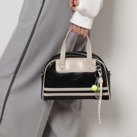 [^ԁFP1011159]R[fBl[g̃|CgɂȂ{XgobOBɂ̓I[v|Pbgƃt@Xi[|Pbg1tĂ܂BV_[RtĂ2wayłg܂BydlzE|PbgF~2y肨yׂ݂ Cɓo^IXX܂zCɓo^ƁAȏA݌ɏȂǂ󂯂鎖ł܂B킹ăuĥCɓo^ꏏɂ肢܂ylzi摜̓TvïׁAdlJ[ɕύXꍇ܂B\߂B̓ŐFČꍇ܂BƖ̊֌WɂAۂFČꍇ܂B܂Ap\REX}[gtHȂǂ̊ɂA኱iƉ摜̃J[قȂꍇ܂Bd:355g