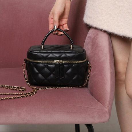 [^ԁFP1021507]3waydlŊy߂LeBOfނojeBobOBgh̃ojeB^tHɃLeBOfUCiŃNVJȕ͋CV_[R2iKɒAO\3WAYdlBԌ͑傫ĴŁAoꂵ₷_|Cgylzi摜̓TvïׁAdlJ[ɕύXꍇ܂B\߂B̓ŐFČꍇ܂BƖ̊֌WɂAۂFČꍇ܂B܂Ap\REX}[gtHȂǂ̊ɂA኱iƉ摜̃J[قȂꍇ܂Bd:310g