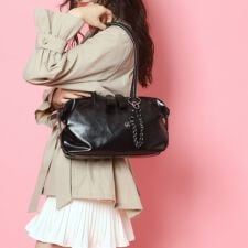 チャーム付きボストンバッグ