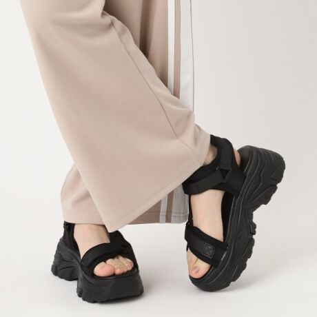 [^ԁFP0841054]lCX|T܂ŃXj[J[̂悤ȃX|[eB[R[f̈ꕔɎĂ݂ĂB܂łz[hĂ̂ŁA芴̂T_łB\bNXƂ̑ob`łBylzfނ̓Aq[EAbp[ɑVĂꍇ܂Bn̓܂̂ŗ\߂Bߒɂ܂ĐڒނgpĂ܂Bׁ̈Aڒ܂tĂꍇ܂BAn̏ꍇ݂͐Ăꍇ܂Bi摜̓TvïׁAdlJ[ɕύXꍇ܂B\߂B̓ŐFČꍇ܂BƖ̊֌WɂAۂFČꍇ܂B܂Ap\REX}[gtHȂǂ̊ɂA኱iƉ摜̃J[قȂꍇ܂ByTCYIт̖ڈz{Iɒʏ킨Iт̃TCYŗǂłBڈSF22.0`22.5cm^MF23.0`23.5cm^LF24.0`24.5cm^LLF24.5cm`25.0cm̌`ɂČl܂B܂łڈł̂łC܂B@stFLstFZsfށtFd_炩?X^btDFĩTCY23.5cm@SEMEL̎͊{LTCYCY2E`3Est͍L߂łB|||||||||||||||||||||||TCYFL(24.0`24.5cm)Eǂxǂ₷łBAbp[xg͐FXƔ߂₷Ď̑̌`ɍ킹邱Ƃł̂߃|CgłB~͔rI_炩ɂƎv܂B