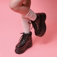 シーエス ティーアンドピー(cs T&P)の厚底ハイカットスニーカー