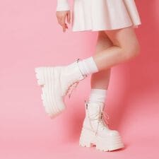 厚底レースアップ