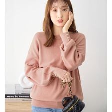 アロッタ(alotta)のパール調ボタン付ミラノリブニット