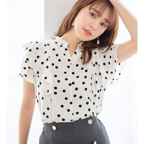 悭݊hbgɁA1Œft̑luEXBL[lbNfUCɁÃN~ttĂĂȂꂽۂɁBƂƂ_炩ȑfނŁAƂSnłBMODELF] S@@@@@g165.5cm@MTCYp y@@@@@@g162cm@@MTCYpF͕摜QƂB̃j^[ɂ摜̐FƑقȂꍇ܂BBeƖ̊֌Wɂۂ̐FƈقȂČꍇ܂B\߁AB