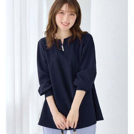 yfUCzEƂL[lbNɃp[{^ŋ܌ɃANZgEɌčLACVGbgARɑ̌^Jo[܂BEƌJtXdlŁAfC[głȂoɂyfށzE\ʂ͂ۂۂƂ̃G{XfށBʂ͂ӂ炩ȗNтœ~łBELk蒅SnQłBC[W[PÃVCɂȂɂAȒPIF͉摜Ō̕摜QlB̃j^[ɂ摜̐FƑقȂꍇ܂BBeƖ̊֌Wɂۂ̐FƈقȂČꍇ܂B\߁AB