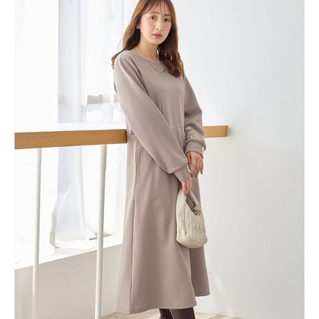 yfUCzE炵iȈۂACs[XŁAɑ̌^Jo[EnCEGXgؑւŁAX^CAbv܂BEۂƂp[{^Ŏ茳oBE֗ȗTCh|PbgtyfށzE\ʂ͂ۂۂƂ̃G{XfށBʂ͂ӂ炩ȗNтœ~łBELk蒅SnQłBC[W[PÃVCɂȂɂAȒPIF͉摜Ō̕摜QlB̃j^[ɂ摜̐FƑقȂꍇ܂BBeƖ̊֌Wɂۂ̐FƈقȂČꍇ܂B\߁AB