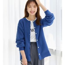 アロッタ(alotta)の＜ミドル丈＞洗える！パール調ボタンゆるニットカーディガン
