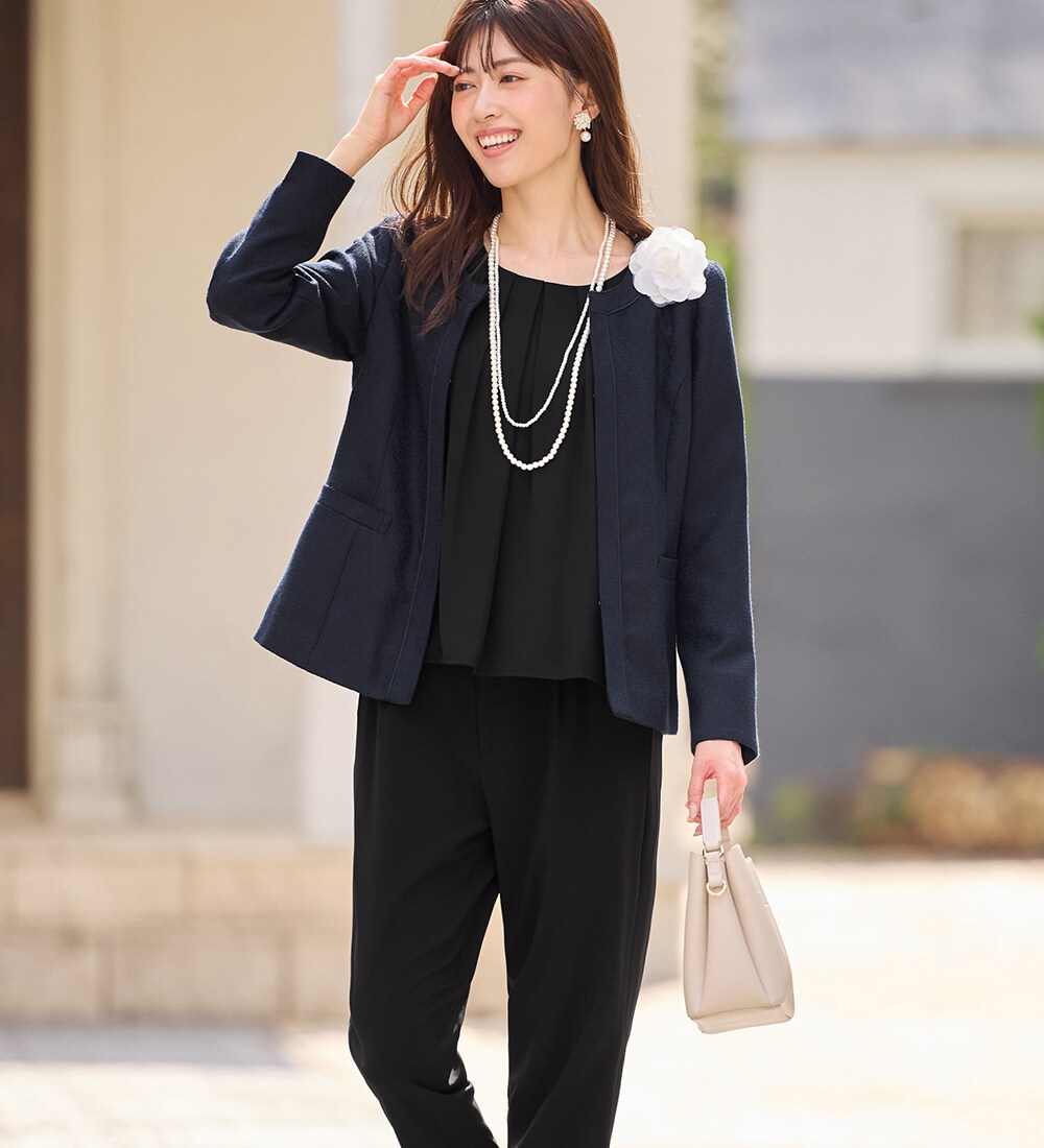 ＊入学式＊卒業式　ネイビー パンツスーツ　earth music&ecology earth_eco_loco 入学式 服装 ママ フォーマルスーツ パンツ