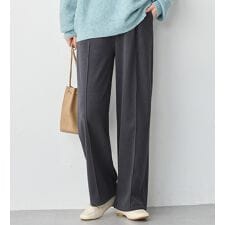 毛布のような温かさ　楽ぽか裏ファーストレートパンツ