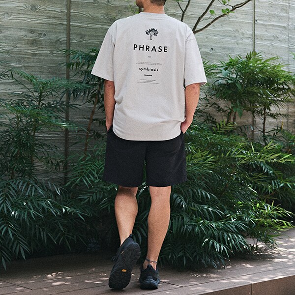 MASTER FRAME】グラフィックプリントクルーネックTシャツ