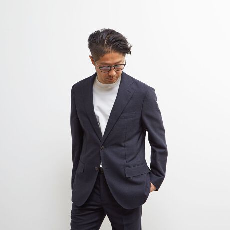 [^:A0451FJ 301]ُCۂȋG߂ɑΉłE[J~fނgRtH[gWPbgłBwA0451FP302xƍ킹ăRtH[gX[cƂĂX^COł܂B<fUC̓>I[\hbNXȈditj̃VOWPbgłA̖D㏈̎dlɂAX[cHɂĖDꂽhX̃JWAWPbgɎdオĂ܂Bӂ񂾂ɂꂽAMFۓIȃ|CgɂȂĂ܂B<fނɂ>yʁAC[W[PAAXgb`˔Ȑ߃J~fނłBE[ƖȂ邱ƂɂA]̃J~fނɔׂăh[vĉ݂fނɃubVAbv܂B<TCYEVGbg̓>ǂTCYƁA▭ɑ̂ɃtBbgVGbgłB<TCY\L>2SA3MA4LA5XLmodel:H179 B95 W84 H98 pTCY4(L)