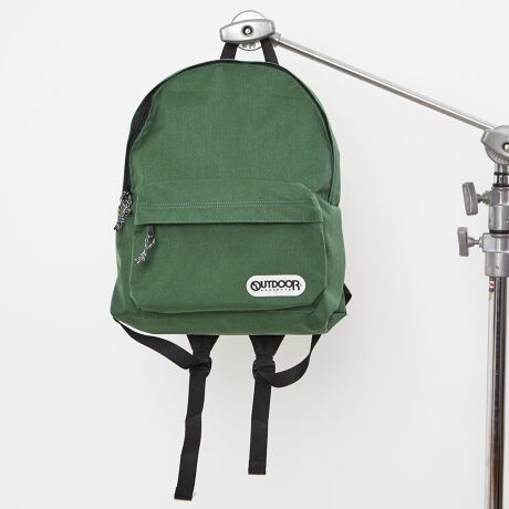 [^:A0452PBG407]yOUTDOOR PRODUCTSz[U[v́wcxfCpbNBACKPACK 452V[YAEghAv_Nc̒ԃfCpbNBʏ̃iC͂邩ɋxȕčCrX^Ђ̑fށuR[fiCvgpB2̐np[cō\ꂽVvȍȂAyʂϖՐAϋvAϐɗDĂ܂BWbp[ɂYKK̗pBRNVȂJ[oG[V̖Lx͂̂ЂƂB܂܂ȃX^CV[Ƀ}b`₷AN킸Lg}X^[s[XIȑ݂łB舵ɂẮAiɂĂi\łmFBƖ̊֌WɂAۂFČꍇ܂B܂p\REX}[gtHȂǂ̊ɂA኱iƉ摜̃J[قȂꍇ܂ByOUTDOOR PRODUCTSz1973NAAJC݃T[XBuAEghADƂɍD܂pi肽vƂAgV[Z̋zɂāAOUTDOOR PRODUCTS̓X^[g܂B1970N㔼ɍlĂꂽ̂Auh̑㖼Ƃ"452U"BVvŌyʂvȍ͑SĂ̎҂̐S͂݁AuԂɁAfCpbÑX^_[hƂĂ̒nʂzグĂ܂B݂ł̓obOɉAJWAEFAAA_[EFAAV[YAvAXe[Vi[Ȃǂ̓pi𕝍LWJ郉CtX^CuhƂāAE60JȏňĂ܂B