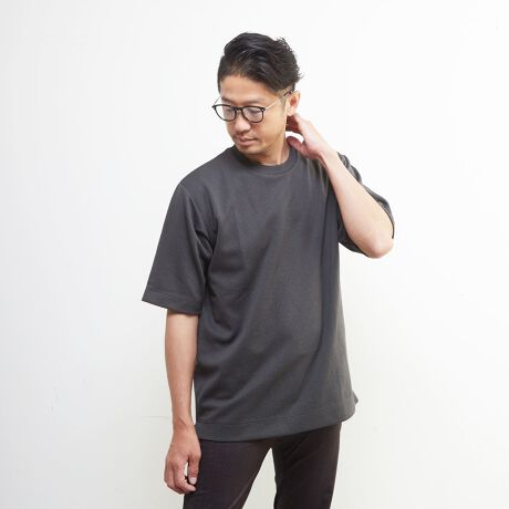 [^:A0453UTS010]"<fUC̓>x[VbNTVcłAƑ̖D𕝍Lݒ肷鎖ɂA芴oĎ͋̕CɎdグĂ܂B<fނɂ>PipłfuX^[WK[hfނłB݂oȑfނłAďłpł悤ɃQ[W𒲐ČyʂɎdグIWifނłB<TCYEVGbg̓>KxȂƂŃx[VbNȃtBbg̃VGbgB^Cg߂[Y߂A悢oXɎdグ܂B<TCY\L>2SA3MA4L"model:H179 B95 W84 H98 pTCY4(L)